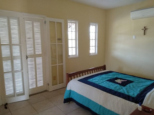Imagem 13 de 21 de Casa À Venda Por R$ 850.000,00 - Itaipu - Niterói/rj - Ca1155