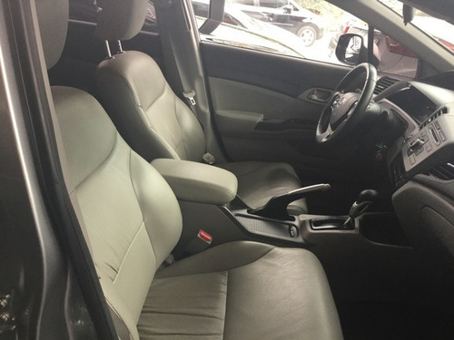 Honda Civic 1.8 Lxs 16v Flex Automático