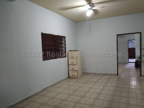 Imagen 4 de 14 de Casa En Venta La Cooperativa Maracay Cod. 22-24188