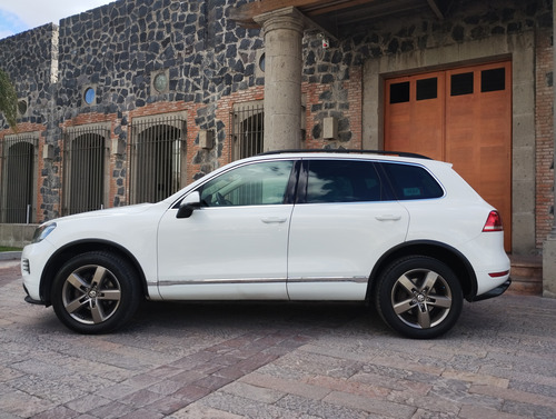 Volkswagen Touareg 3.0 V6 T Diesel Boton Enc Nav At