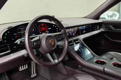Porsche Taycan 2024
