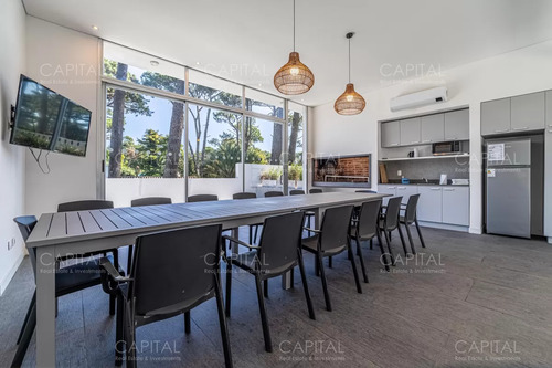 Apartamento De Un Dormitorios En Venta, Ocean Drive Country