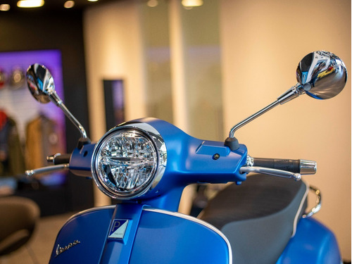 Imagen 18 de 25 de Vespa Gts 300 Super Sport Azul Mate Entrega Inmediata