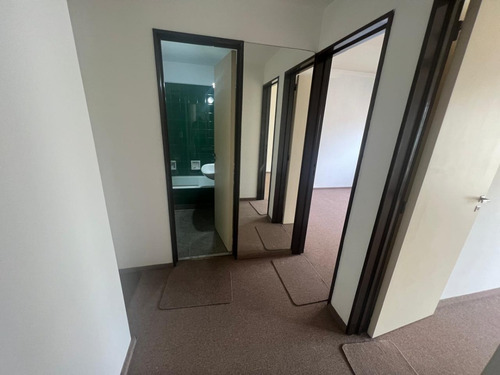 Alquiler De Departamento De 3 Ambientes Con Balcón En Balvanera Con Cochera.