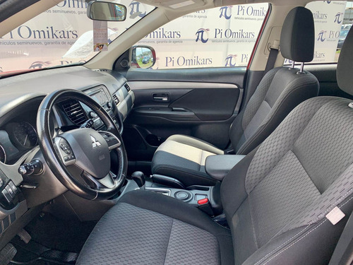 Imagen 12 de 15 de Mitsubishi Outlander 2015 2.4 Es L4 At
