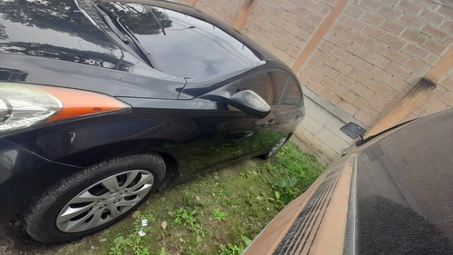 Imagen 1 de 12 de Hyundai  2012 Elantra Gls