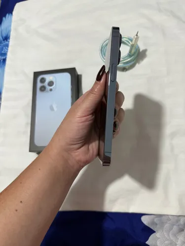 Celular iPhone 13 Pro De 256 Gb, Excelente Estado 10/10 (Usado)