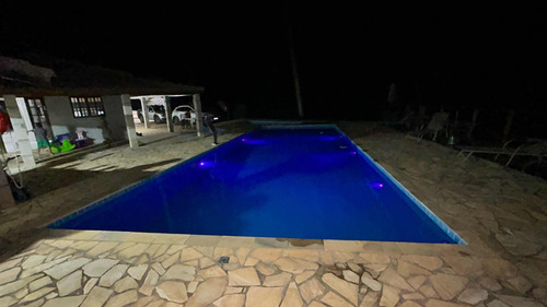 Sítio Para Locação Final De Semana E Feriados