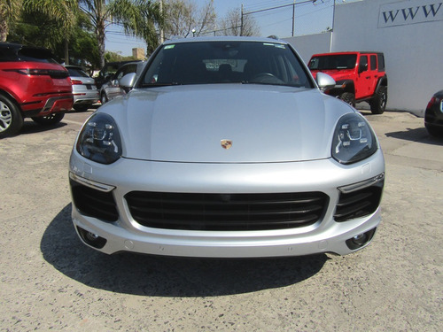 Porsche Cayenne 4.2 Diesel S At