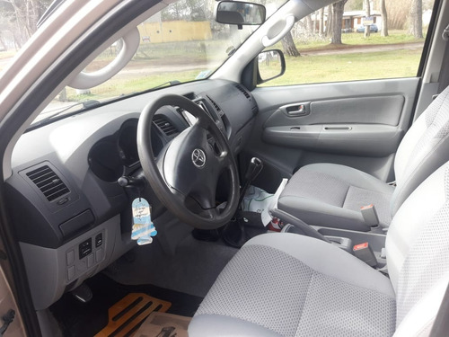 Imagen 6 de 15 de Toyota Hilux Srx 4x4 2007