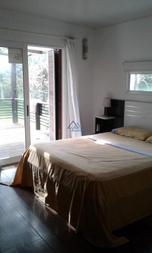 Vendo Casa Con Piscina, 200 Mts De La Playa, Ocean Park- Ref: 34