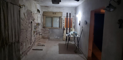 Imagen 13 de 14 de Casa De 2 Dormitorios En Venta - O Terreno - Para Reciclar - La Florida