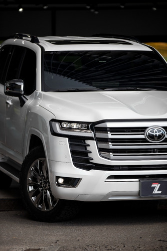 Imagen 6 de 17 de Toyota Land Cruiser Lc300 Zx 3.4