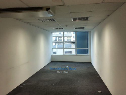 Venta Oficina De Categoría Ciudad Viejac/ Garaje U$d 69.000