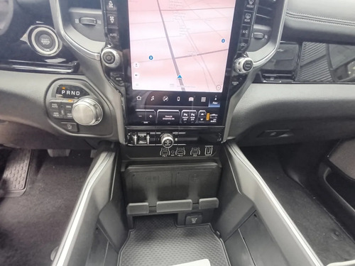 RAM 1500 3.0 Laramie 4X4 At8