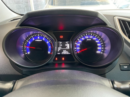 Imagem 7 de 11 de Hyundai Hb20s 1.0 Flex Unique Completo 2019 Rmotors