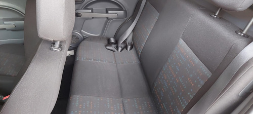Imagem 8 de 14 de Fiat Uno Vivace 1.0ano:2014 Preto Flex Completo