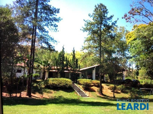 Imagem 1 de 15 de Chacara - Jardim Torrão De Ouro - Sp - 590970