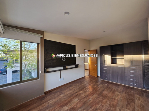 Casa En Venta En Calimaya, Residencial Valle De Las Fuentes