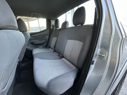 Mitsubishi L200 2.4 Triton Gl Cab. Dupla 4x4 4p
