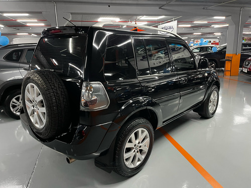 Mitsubishi Pajero TR4 2.0 4x2 Flex Aut. 5p