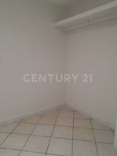-se Vende Casa En Col. Tierra Nueva En Cd. Cuauhtemoc, Chih