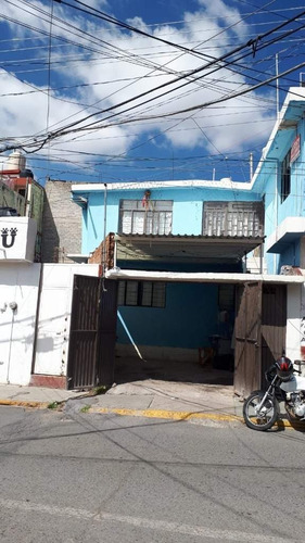 Imagen 1 de 19 de Casa Habitacion Con Local Comercial Incluido,cerca Bancos Hospitales Colegios
