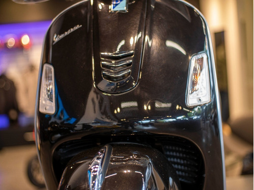 Imagen 18 de 24 de Vespa Gts 300 Negro Usado Seleccionado