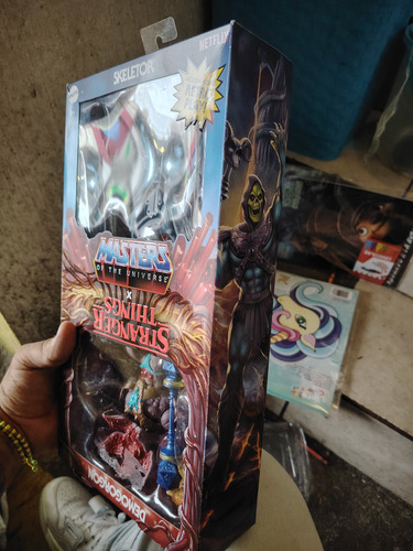 Master Of The Universe Stranger Things Demogorgon & Skeletor (Usado)