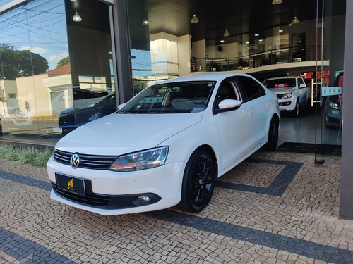 Volkswagen Jetta 2.0 TSI HIGHLINE 211CV GASOLINA 4P TIPTRONIC