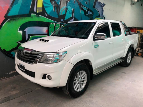 Toyota Hilux 4x2 Srv 2015