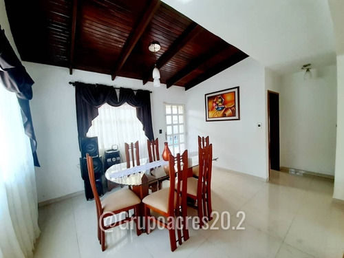 Imagen 6 de 17 de En Venta Maravilloso Townhouse Ubicado En Colinas De Carrizal, Of