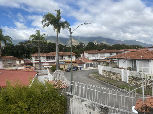 Estupenda Casa En Macaracuay 25-14084