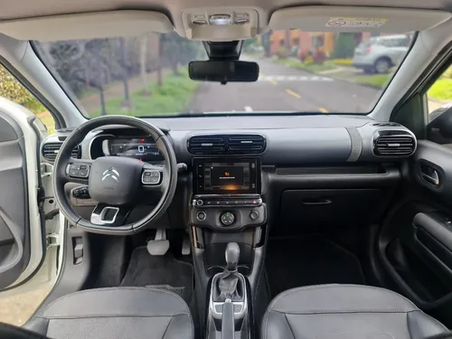 Citroën C4 Cactus 1.6 Shine Turbo Aut