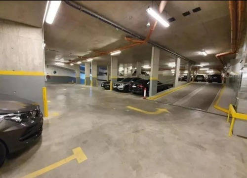 Imagen 4 de 12 de Venta - Cochera - Almagro - Oportunidad