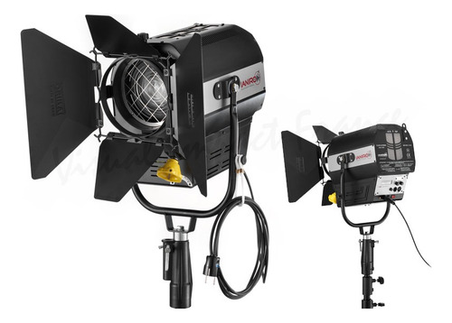 Ianiro Solaris Led 150w Fresnel Video Foto Dmx 700dl (Usado)