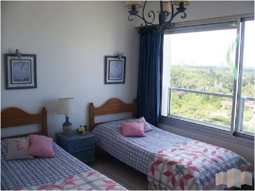 Imagen 13 de 30 de Apartamento En Punta Del Este, Mansa