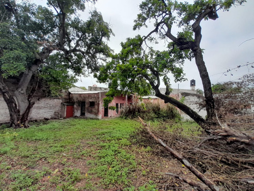 Vendo Casa Inigualable Por Arquitectura, Dimensiones Y Ubicación Privilegiadas!!!!!