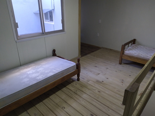 Apartamento Con Muebles, Para Estudiantes, Herrera Y Uruguay