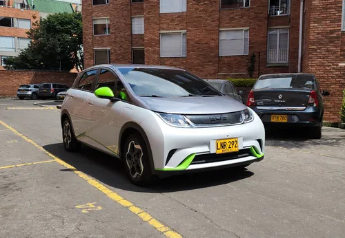 Byd Idolphin