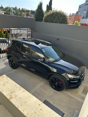 Volvo XC40 Volvo XC40 Momentum T4 motor 2.0 lts 4 cil