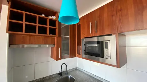 Vivir Al Limite De Ñuñoa, Metro Irarrázaval (98921)