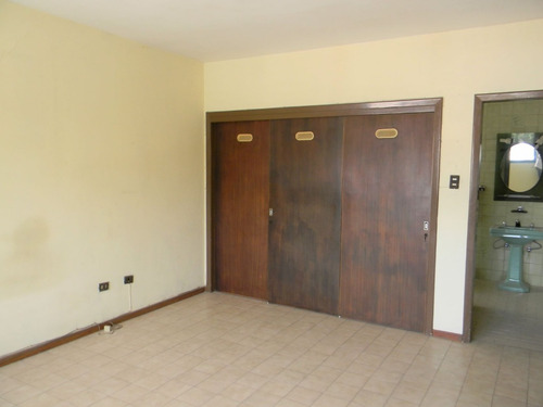 Imagen 19 de 23 de Venta Casa En La California Norte, 450 M2, 6h, 6b, 3e, Caracas, Sucre