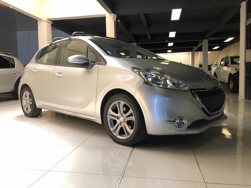 Peugeot 208 1.2 E