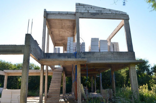 Imagen 4 de 14 de Casa A Estrenar 251m2 5 Amb 3 Baños 2 Garages Merlo,san Luis