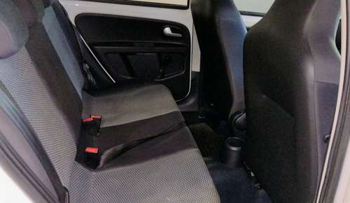 Imagen 5 de 15 de Volkswagen Up Move 5p