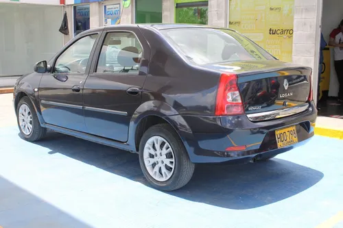 Renault Logan 1.6 Expression 2014