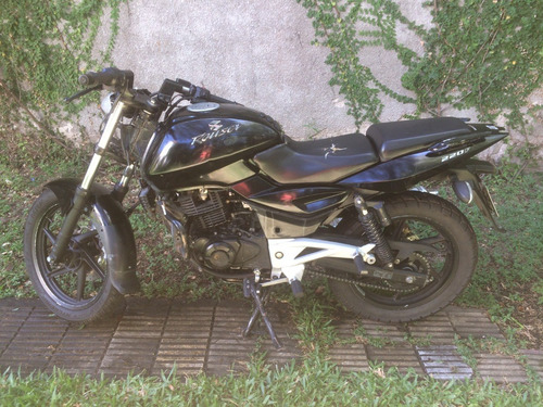 Bajaj Rouser 220f