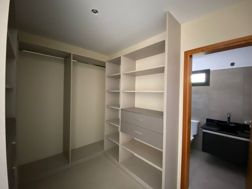 Imagen 8 de 16 de Duplex 3 Dorm 3 Baños A Estrenar - A Mts De Av. Recta Martinolli - Arguello