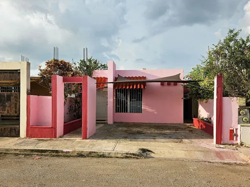 Casa En Renta De 1 Planta Con 3 Recámaras, Amueblada En Ciudad Caucel